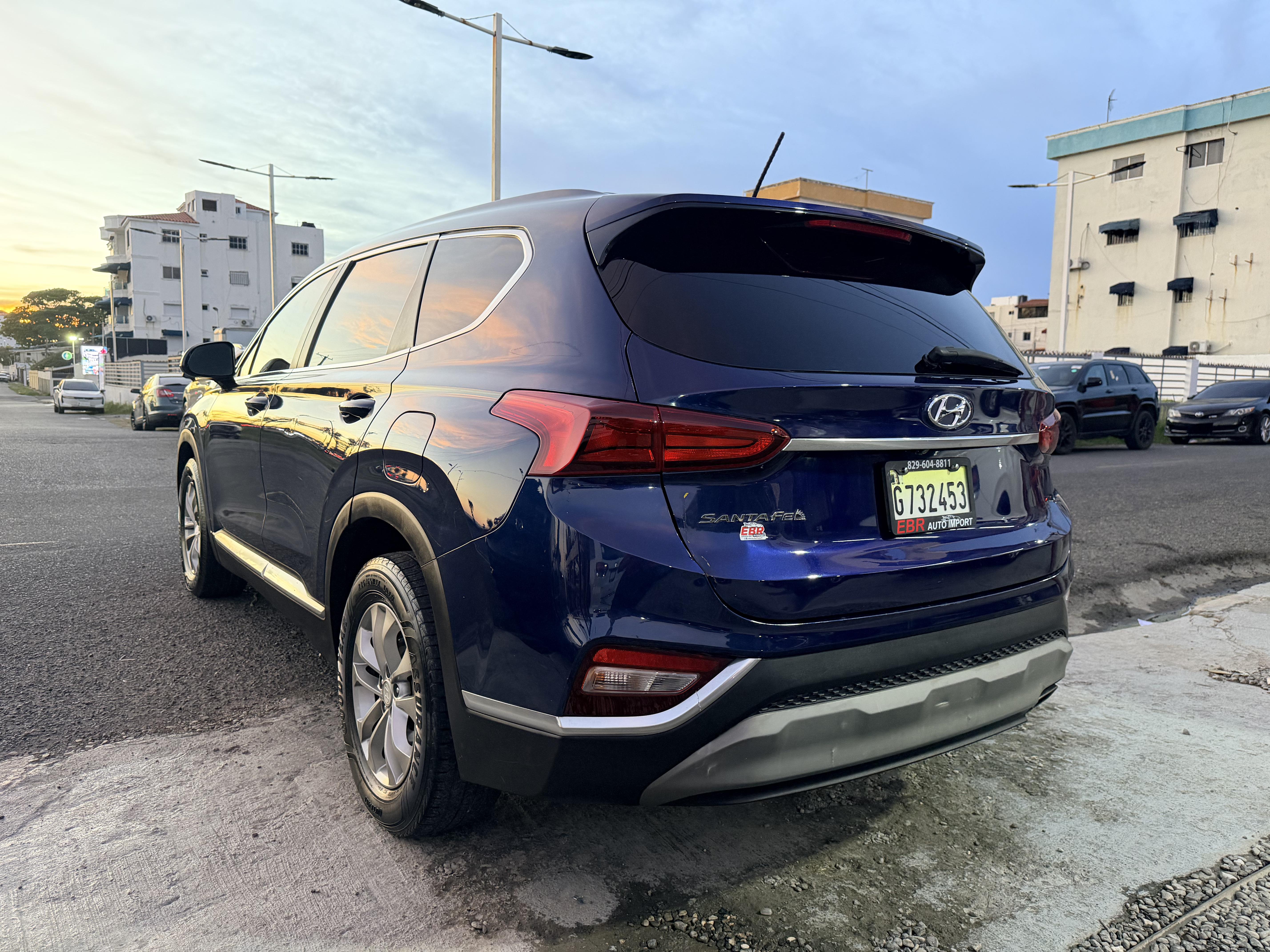 Hyundai Santa Fe SE 2019 Foto 7324796-4.jpg