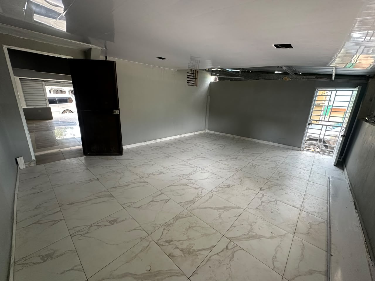Rento Local de 90 Mts2 en Invivienda Foto 7324820-5.jpg