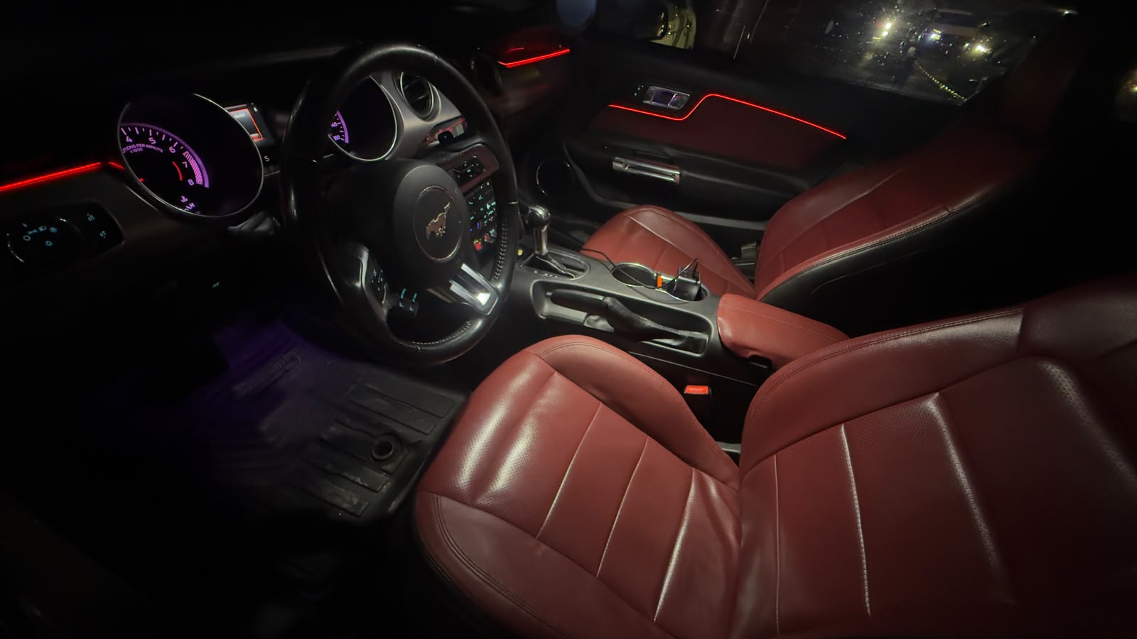 Ford Mustang EcoBoost Premium 2019 - estilo GT500 Foto 7324822-3.jpg