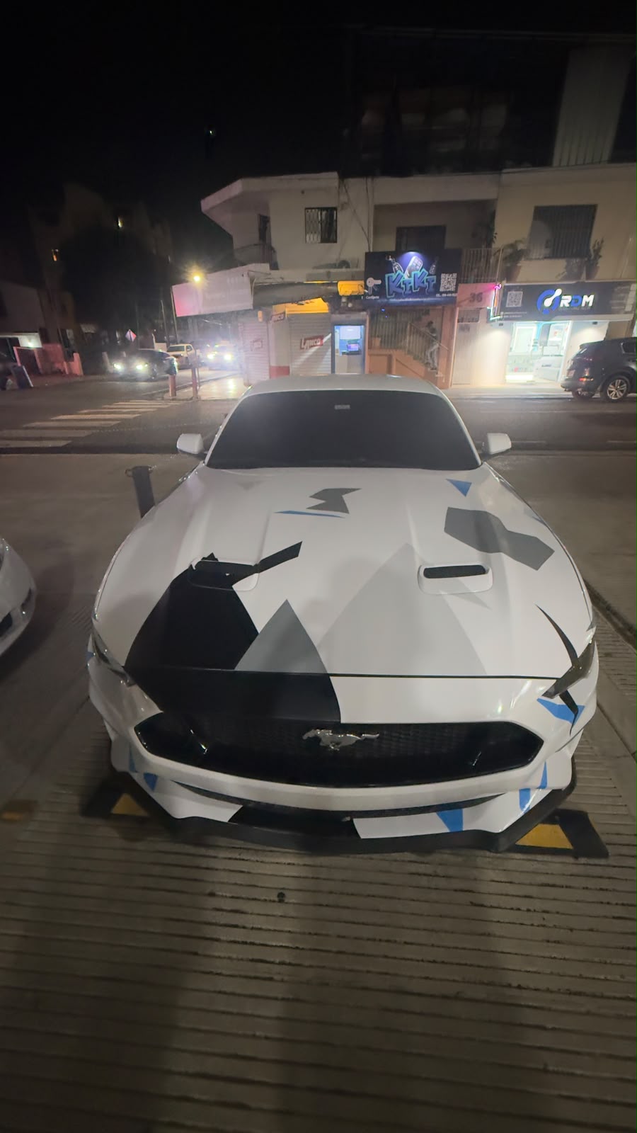 Ford Mustang EcoBoost Premium 2019 - estilo GT500 Foto 7324822-5.jpg