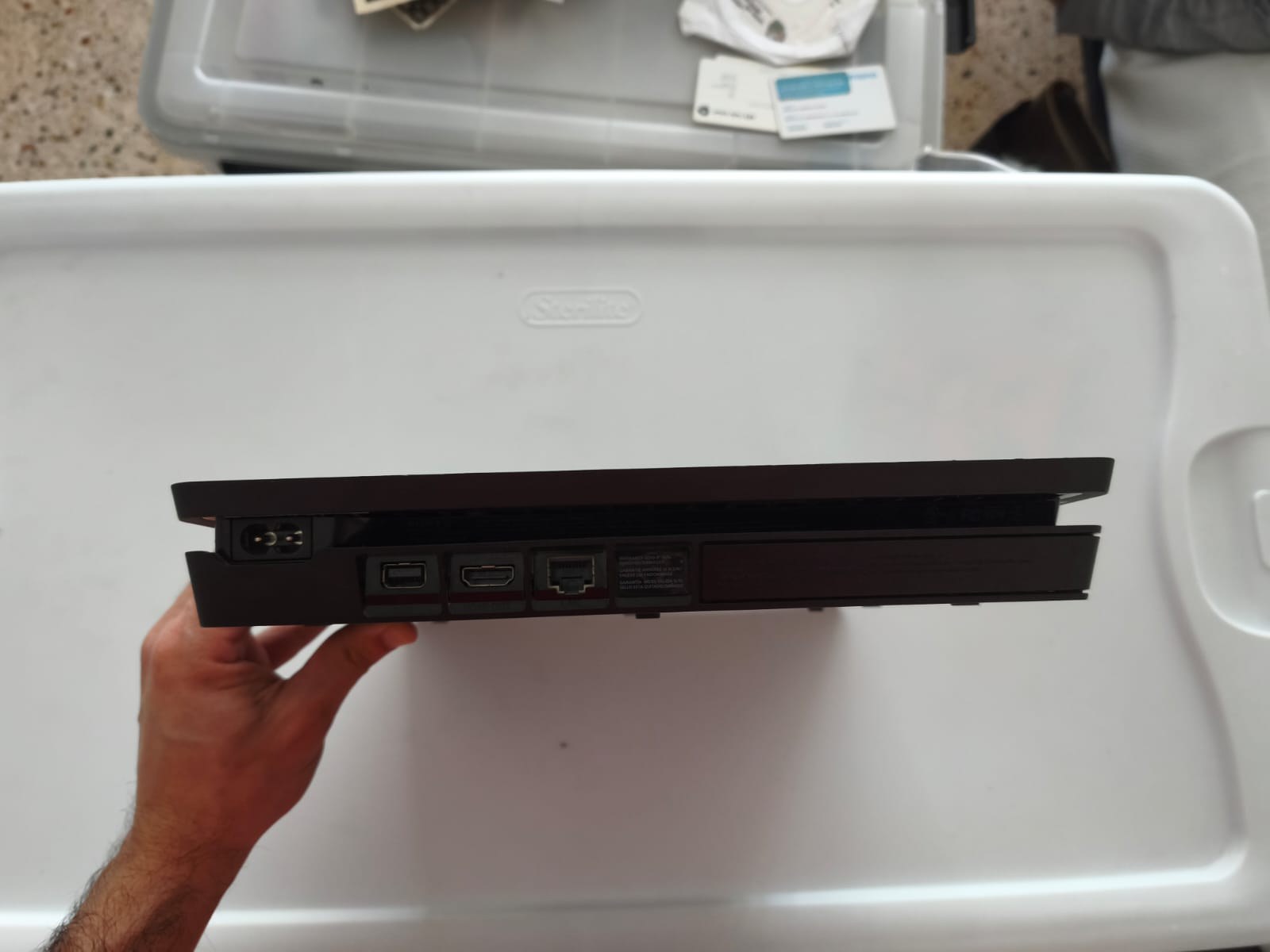 PlayStation 4 Slim 1TB  2 Controles Foto 7324999-4.jpg