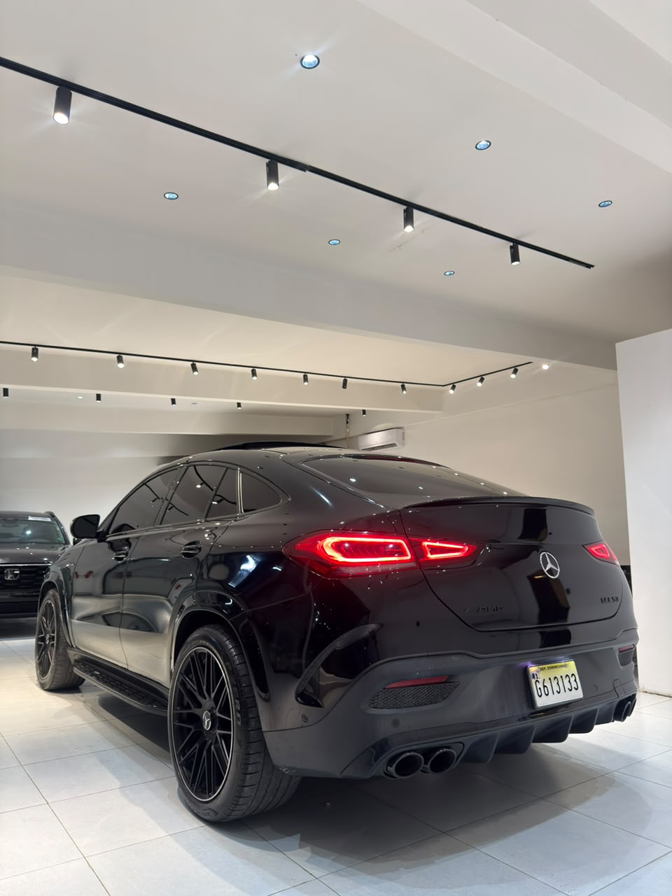 Mercedes Benz GLE53 2021 Coupe AMG PLUS - 77000 USD Foto 7325012-4.jpg