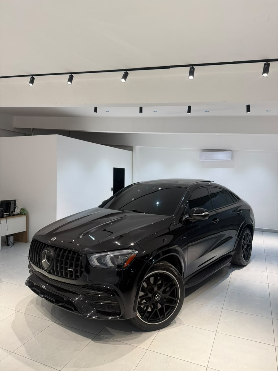 Mercedes Benz GLE53 AMG PLUS 2022 - 87500 Foto 7325014-1.jpg