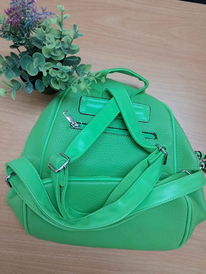 Mochilas en oferta Foto 7325055-1.jpg