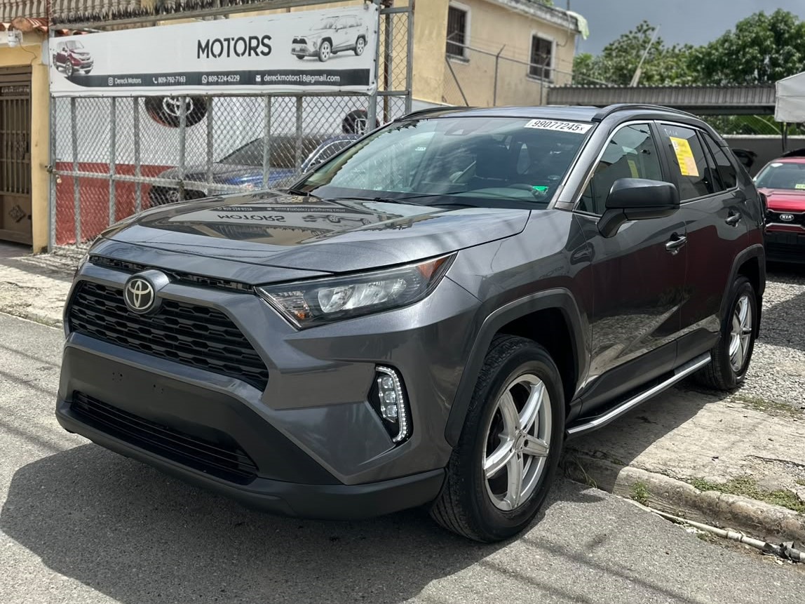 Toyota Rav4 LE PLUS 2021 Foto 7325066-1.jpg