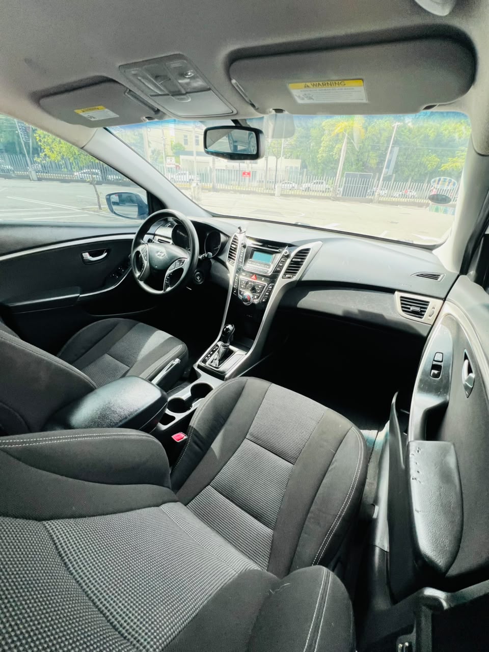 hyundai elantra hatchback 2013 Foto 7325079-10.jpg