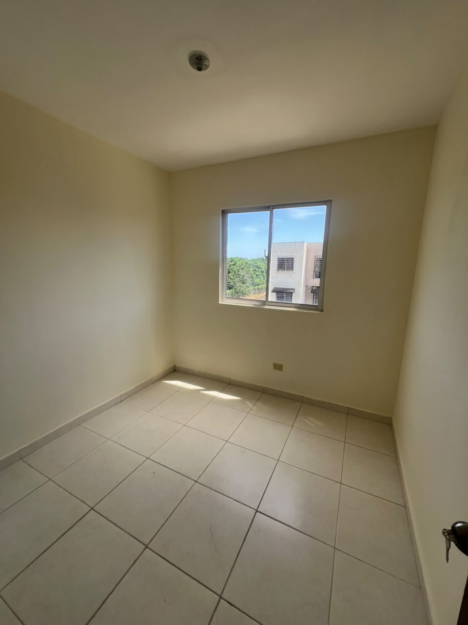 Rento Apartamento 4to Piso en San Isidro Residencial Labrador Foto 7325090-5.jpg