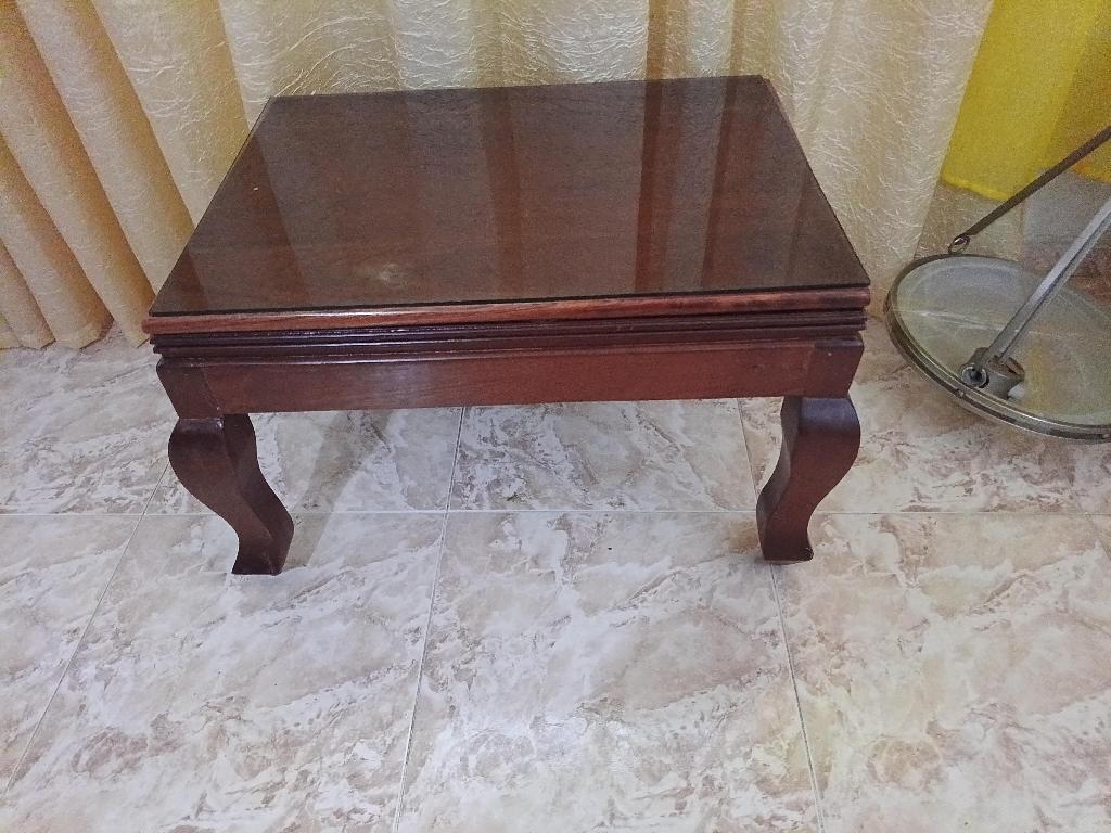 Mesitas madera Varias Foto 7325096-1.jpg